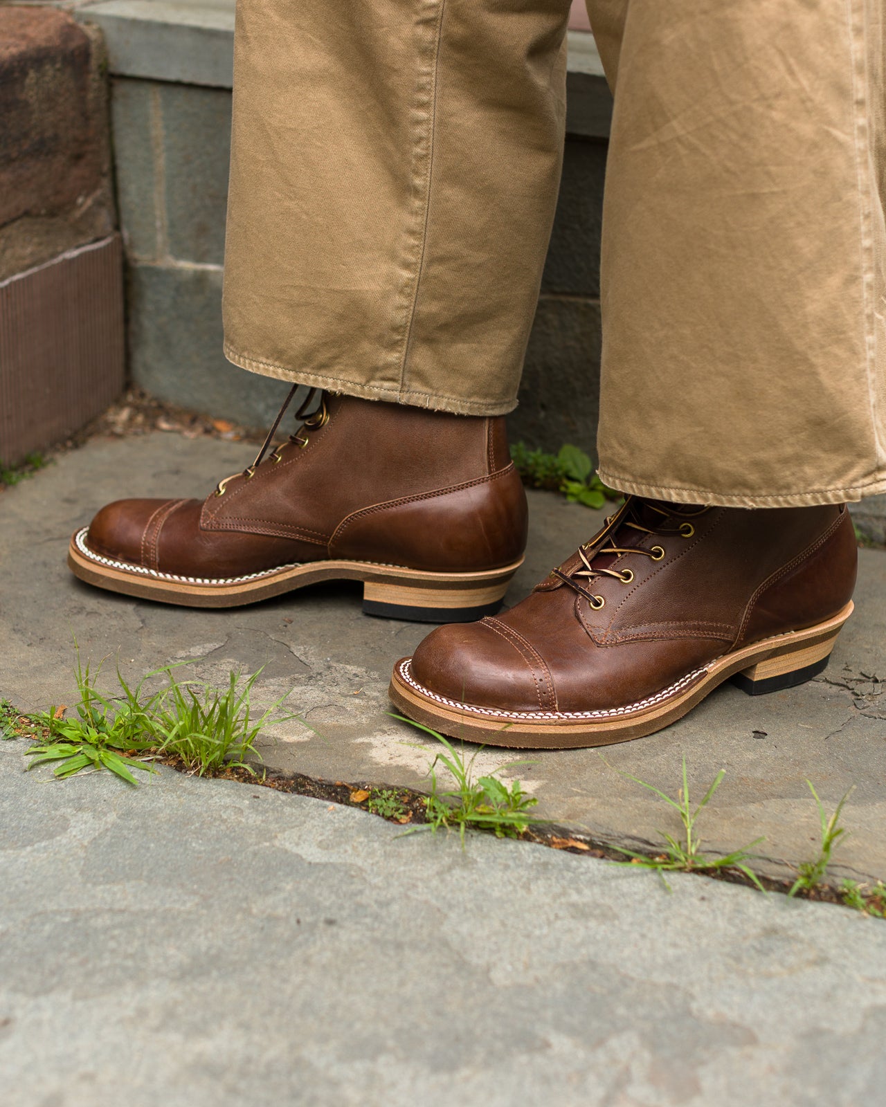 Rolling Dub Trio Roots 8.5" Boot - Brown Horsebutt - Standard & Strange