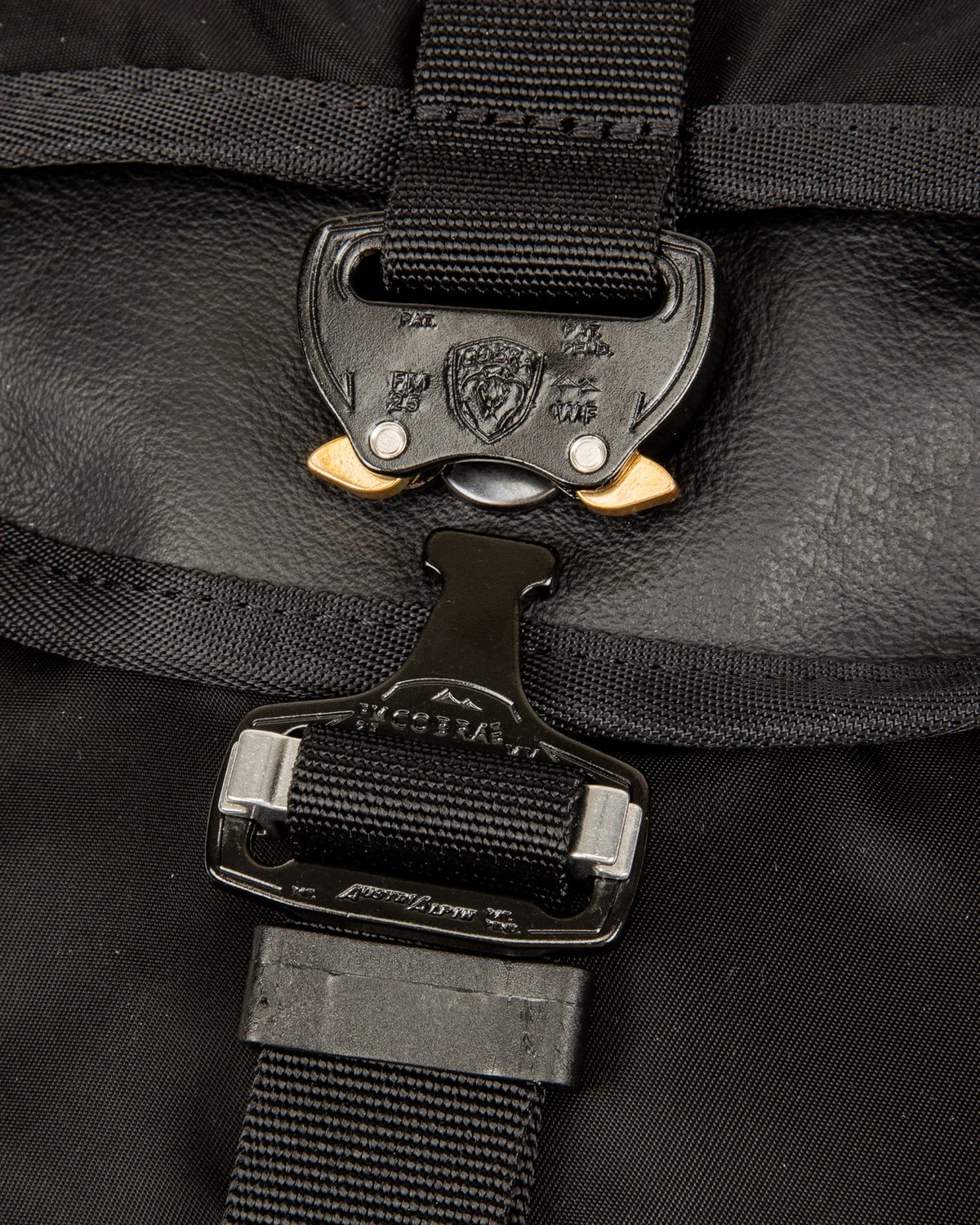 Bagjack HNTR Pack - Black Bull Leather - Standard & Strange