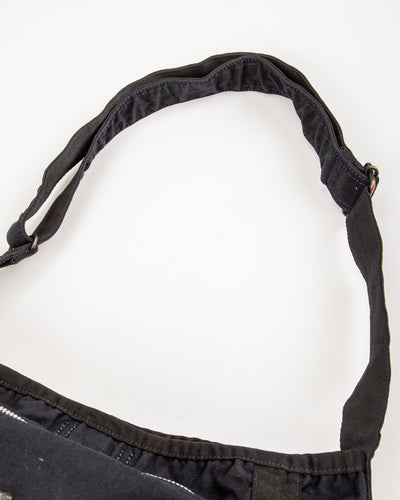 Crag Shoulder Bag (L) - Navy