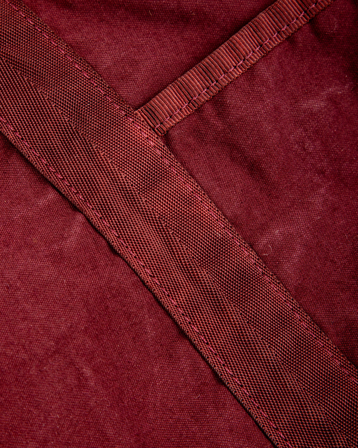 Crag Tote Bag - Maroon
