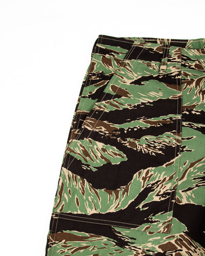 The Real McCoy's Tiger Camouflage Civilian Trousers / John Wayne - Green - Standard & Strange