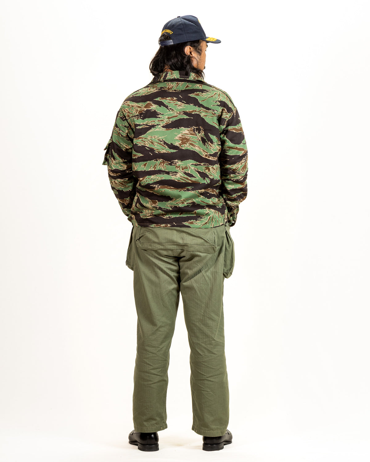 The Real McCoy's Tiger Camouflage Shirt / John Wayne - Green - Standard & Strange