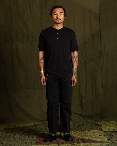 Merz b. Schwanen 207 Loopwheeled SS Henley - Black - Standard & Strange